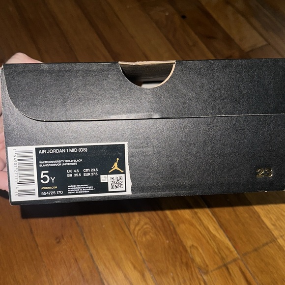 Air Jordan 1 - Picture 5 of 5